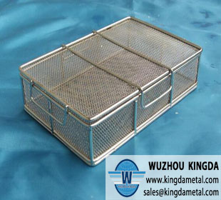 Wire medical sterilizing basket